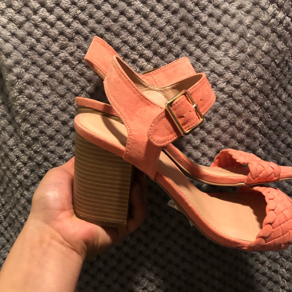 Pink Heels - Picture 2 of 3